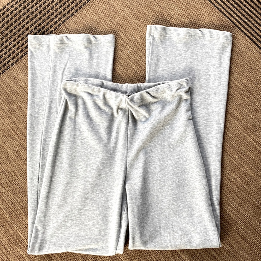 ❗️SOLD ❗️H&M soft loungewear pants